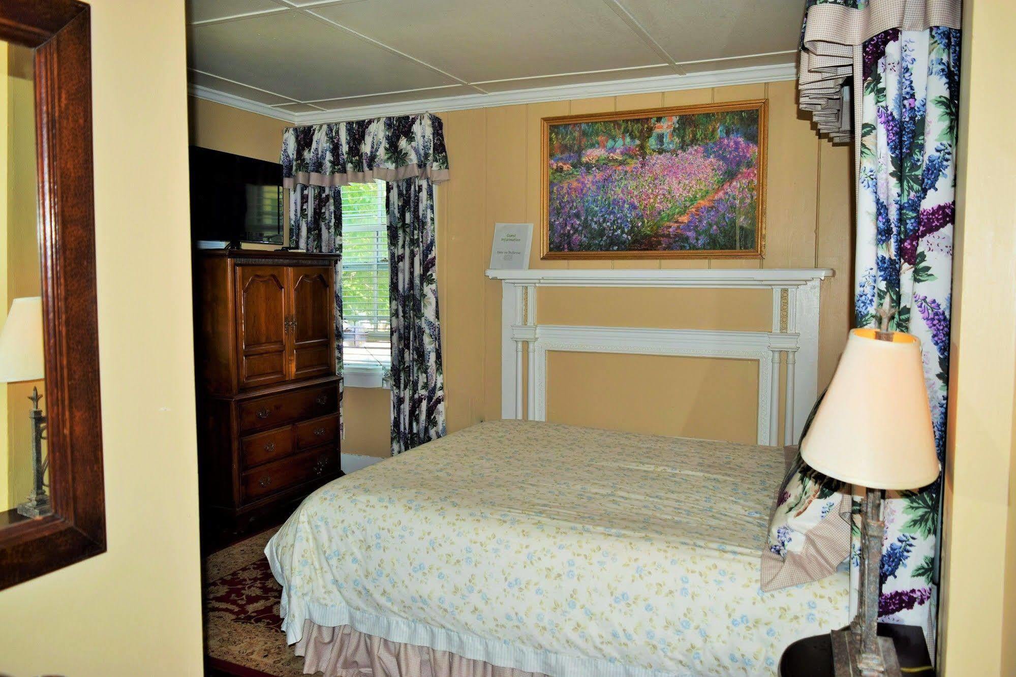 ניופורט Inn On Bellevue (Adults Only) מראה חיצוני תמונה
