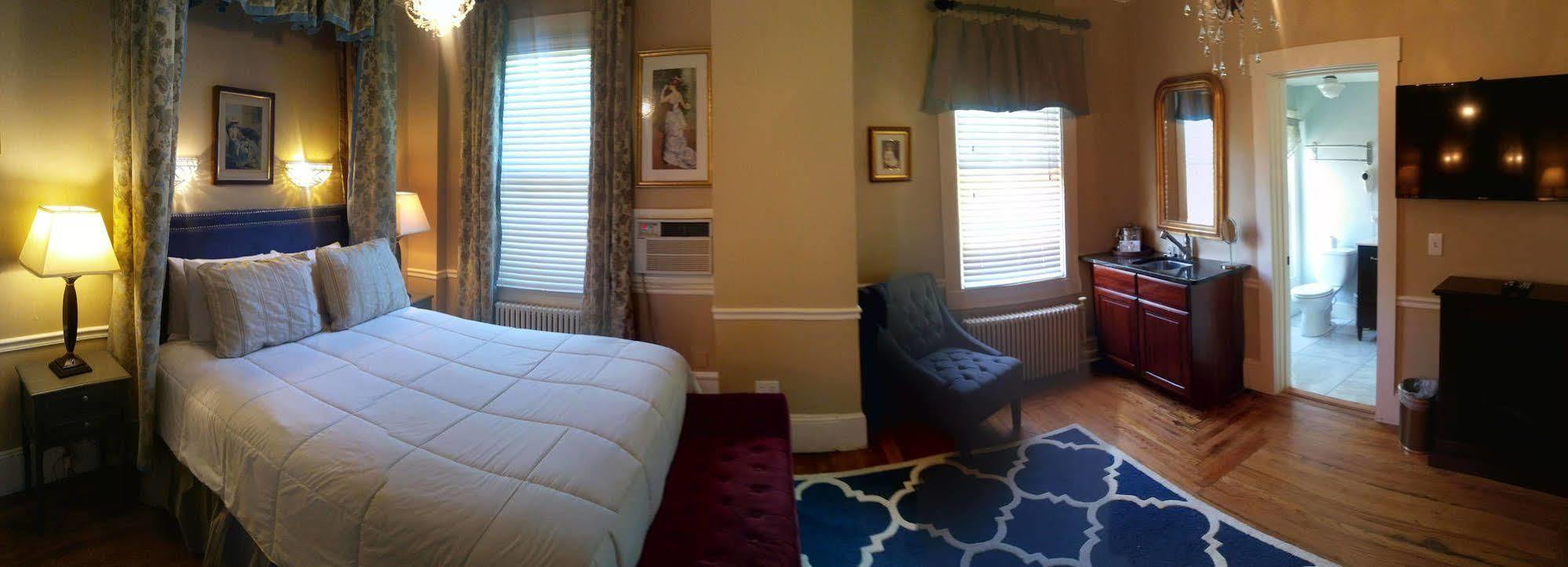 ניופורט Inn On Bellevue (Adults Only) מראה חיצוני תמונה